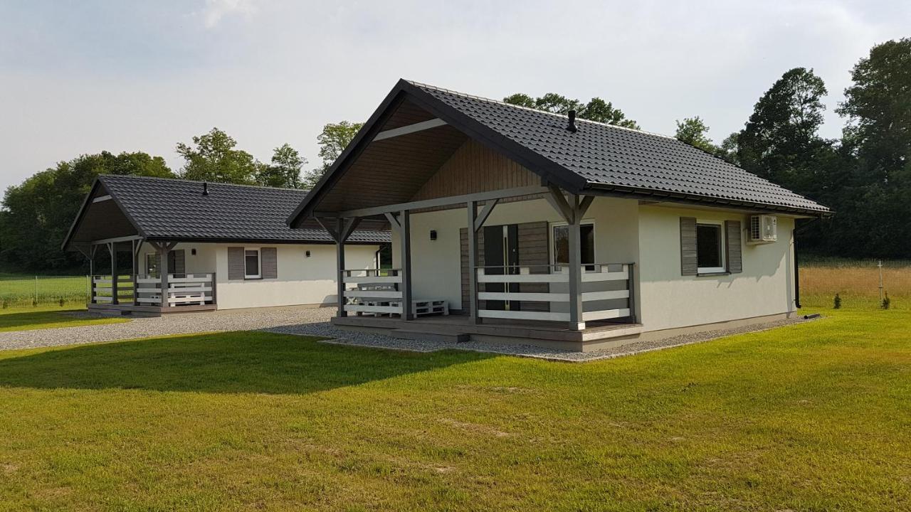 Domki Komfort Caloroczne Zator Esterno foto