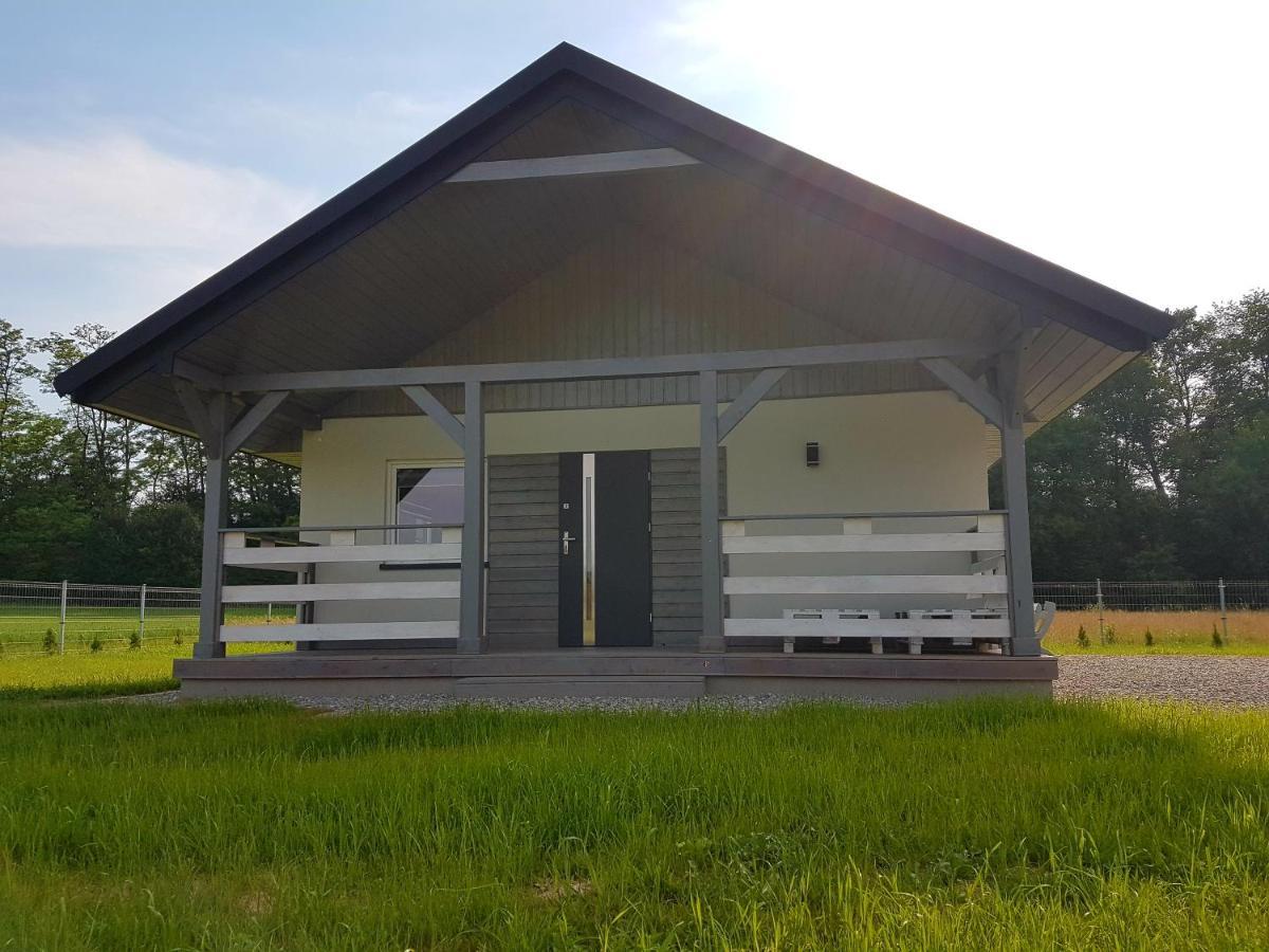Domki Komfort Caloroczne Zator Esterno foto