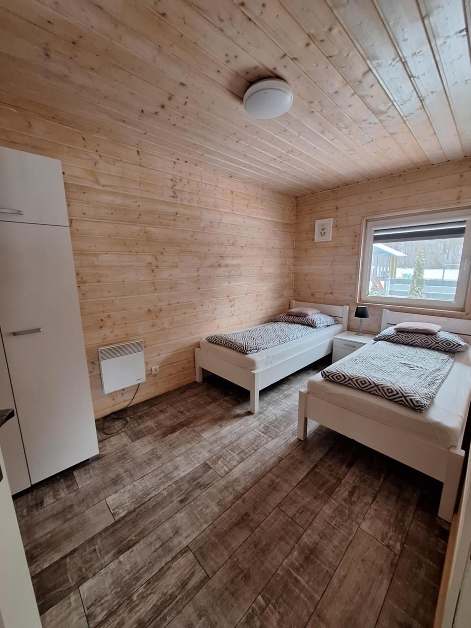 Domki Komfort Caloroczne Zator Esterno foto